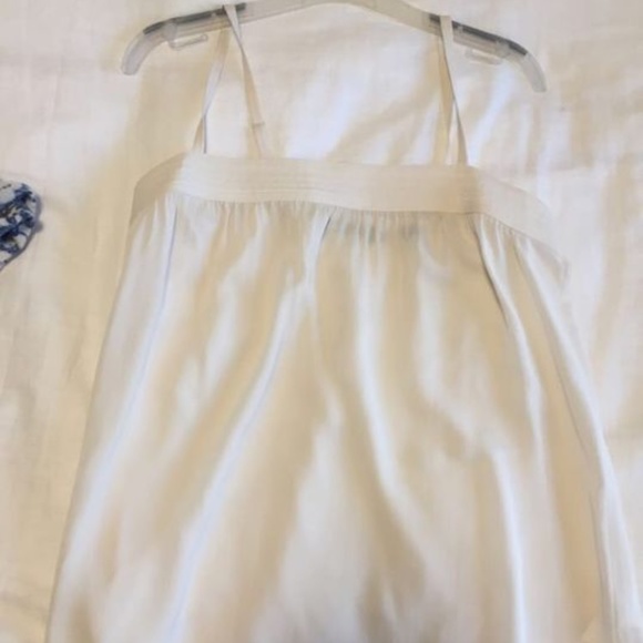 Vince Silk Top, brand new never worn, Size Small - Picture 2 of 8